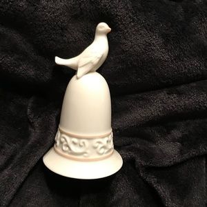 Avon Collection Dove Bell